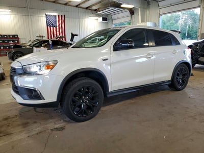 JA4AR3AU8HZ****** 2017 Mitsubishi Outlander