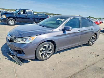 1HGCR2F90GA****** 2016 Honda Accord