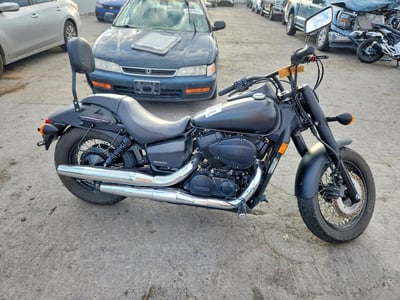 JH2RC5379HK****** 2017 Honda Vt750c