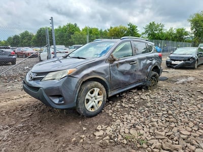 JTMZFREV2EJ****** 2014 Toyota RAV4