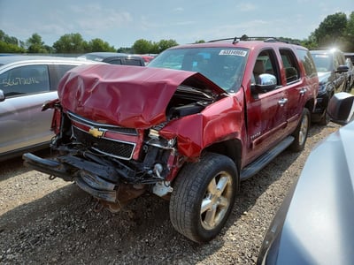 1GNSKBE04CR****** 2012 Chevrolet Tahoe