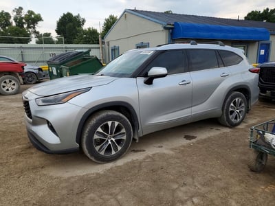 5TDHZRBH0MS****** 2021 Toyota Highlander