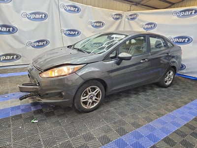 3FADP4BJ8HM****** 2017 Ford Fiesta