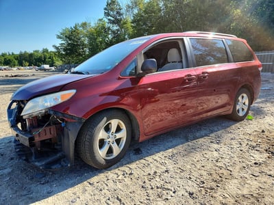 5TDKK3DC3DS****** 2013 Toyota Sienna