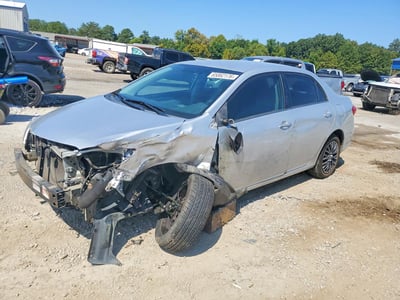 5YFBU4EE7DP****** 2013 Toyota Corolla