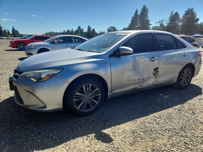 2015 Toyota Camry Hybrid