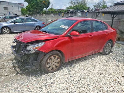 3KPA24AD9ME****** 2021 Kia Rio