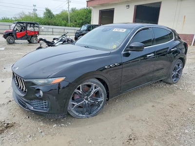 ZN661XUAXHX****** 2017 Maserati Levante