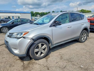 2T3RFREV6FW****** 2015 Toyota RAV4