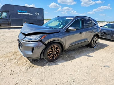 1FMCU0H6XNU****** 2022 Ford Escape