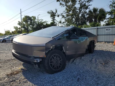 7G2CEHED6RA****** 2024 Tesla Cybertruck