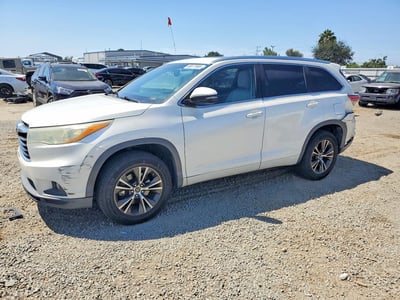 5TDKKRFH4GS****** 2016 Toyota Highlander