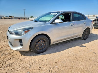 3KPA24AB8KE****** 2019 Kia Rio