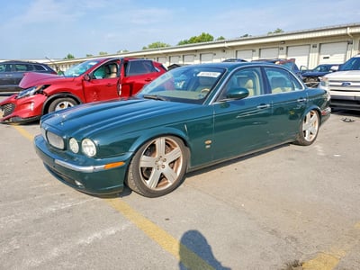 SAJWA73C26T****** 2006 Jaguar XJR