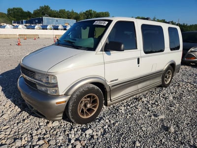 1GBDM19W8YB****** 2000 Chevrolet Astro