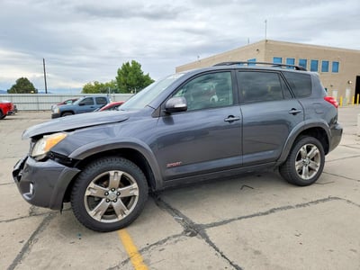 JTMRF4DV6B5****** 2011 Toyota RAV4