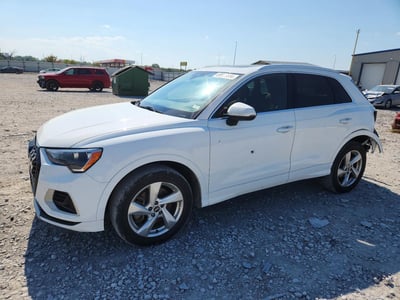 WA1AUCF35M1****** 2021 Audi Q3