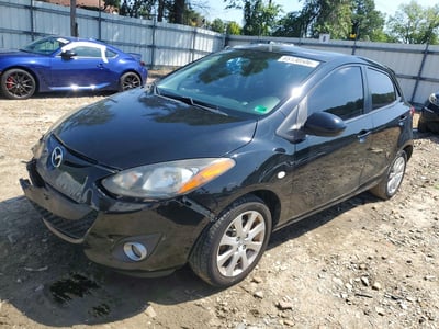 JM1DE1HY1B0****** 2011 Mazda 2