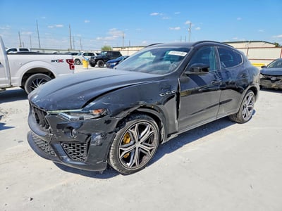 ZN661YUM3NX****** 2022 Maserati Levante