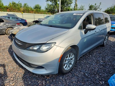 2C4RC1CG3PR****** 2023 Chrysler Voyager