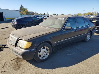 WDBGA43G0XA****** 1999 Mercedes-Benz S-Class