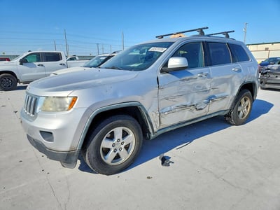 1J4RR4GG7BC****** 2011 Jeep Grand Cherokee