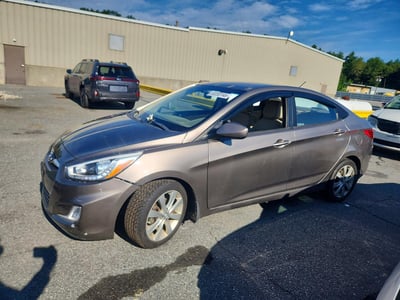 KMHCU4AE4EU****** 2014 Hyundai Accent