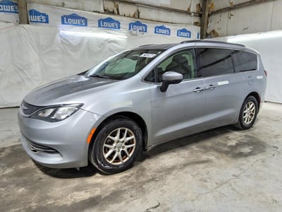 2C4RC1DG1LR****** 2020 Chrysler Voyager