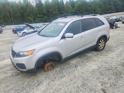 5XYKT4A29DG****** 2013 Kia Sorento