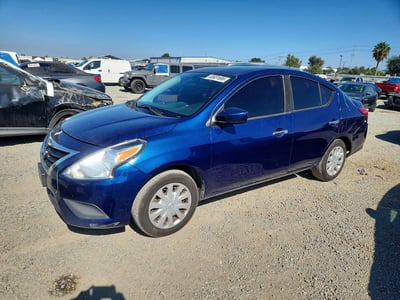 3N1CN7AP7JL****** 2018 Nissan Versa