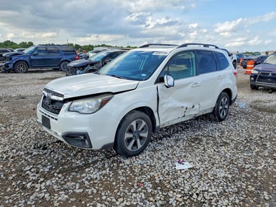 JF2SJAJC1JH****** 2018 Subaru Forester