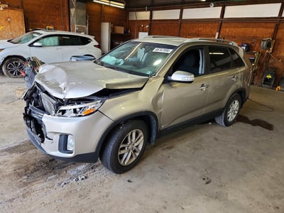 5XYKTCA67FG****** 2015 Kia Sorento