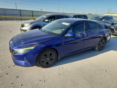 5NPLS4AG7NH****** 2022 Hyundai Elantra
