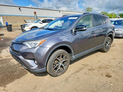 JTMJFREV6HJ****** 2017 Toyota RAV4