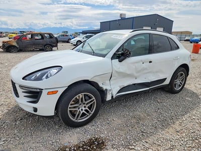WP1AA2A55HL****** 2017 Porsche Macan
