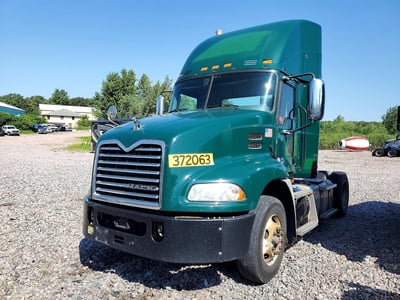 1M1AW01X5JM****** 2018 Mack Cxu612