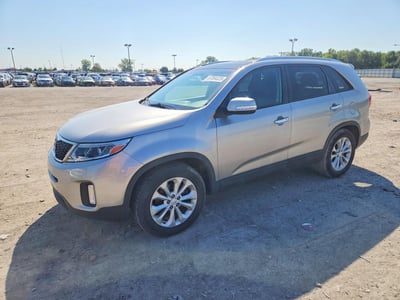 5XYKU4A73EG****** 2014 Kia Sorento