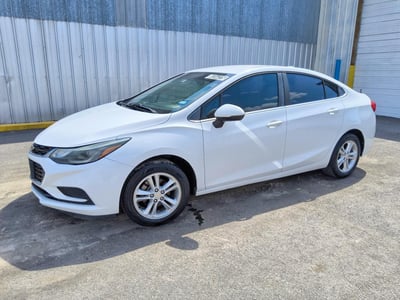 1G1BE5SM6J7****** 2018 Chevrolet Cruze