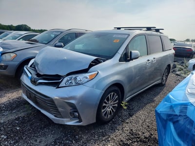 5TDYZ3DC7LS****** 2020 Toyota Sienna