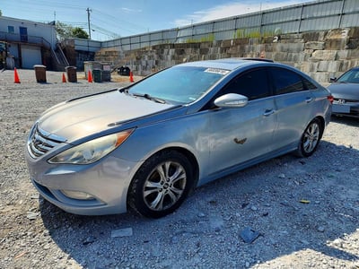 5NPEC4AC9BH****** 2011 Hyundai Sonata