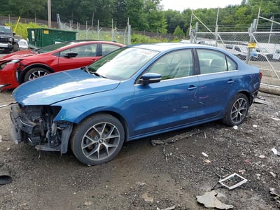 3VWL17AJ3GM****** 2016 Volkswagen Jetta