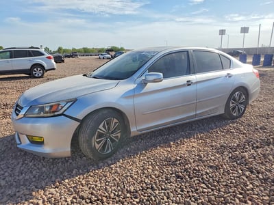 1HGCR2F86DA****** 2013 Honda Accord