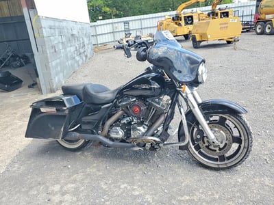 1HD1KB415AB****** 2010 Harley-Davidson FLHX