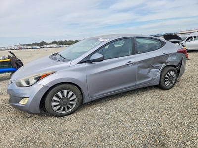 5NPDH4AE2GH****** 2016 Hyundai Elantra
