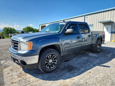 2GTFK13Y381****** 2008 GMC Sierra