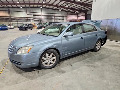 4T1BK36B05U****** 2005 Toyota Avalon