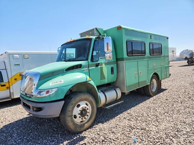 1HTMKAAL4DJ****** 2013 International DuraStar 4400
