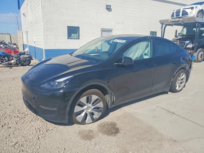 7SAYGAEE6PF****** 2023 Tesla Model Y