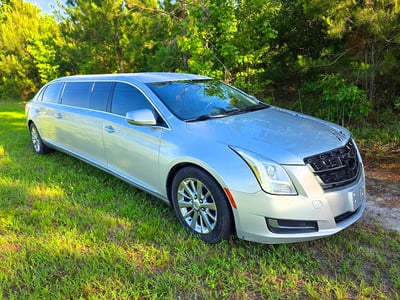 2GEXG6U30H9****** 2017 Cadillac Stretch Limousine