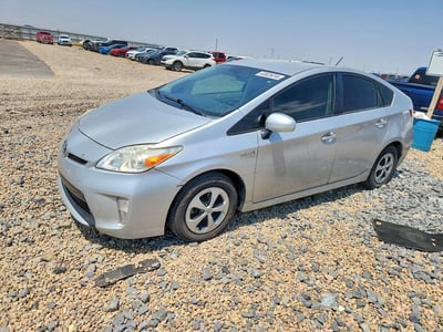 JTDKN3DU4F0****** 2015 Toyota Prius